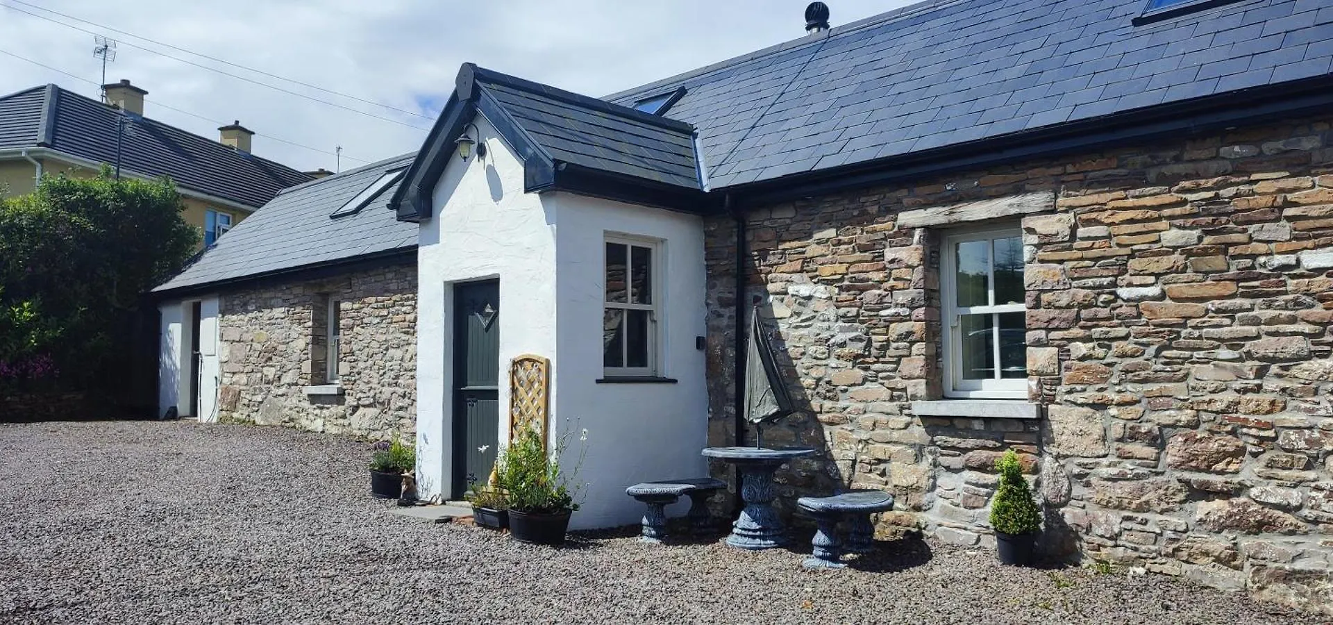 The Old House At Belfield Villa Tralee 0*,