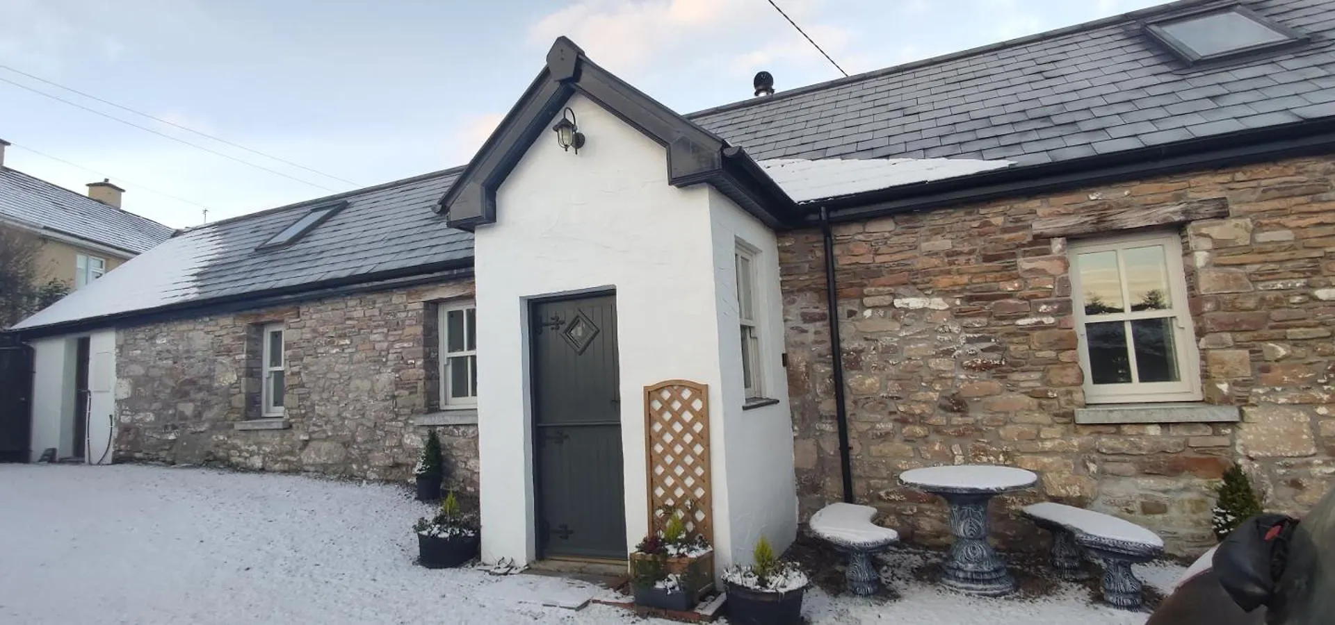 Villa The Old House At Belfield Tralee 0*,